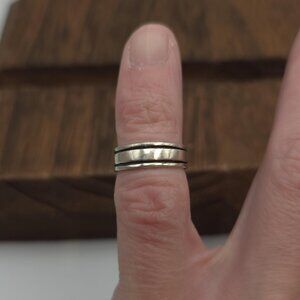 Size 2.5 Sterling Silver Cool Toe Ring A1100